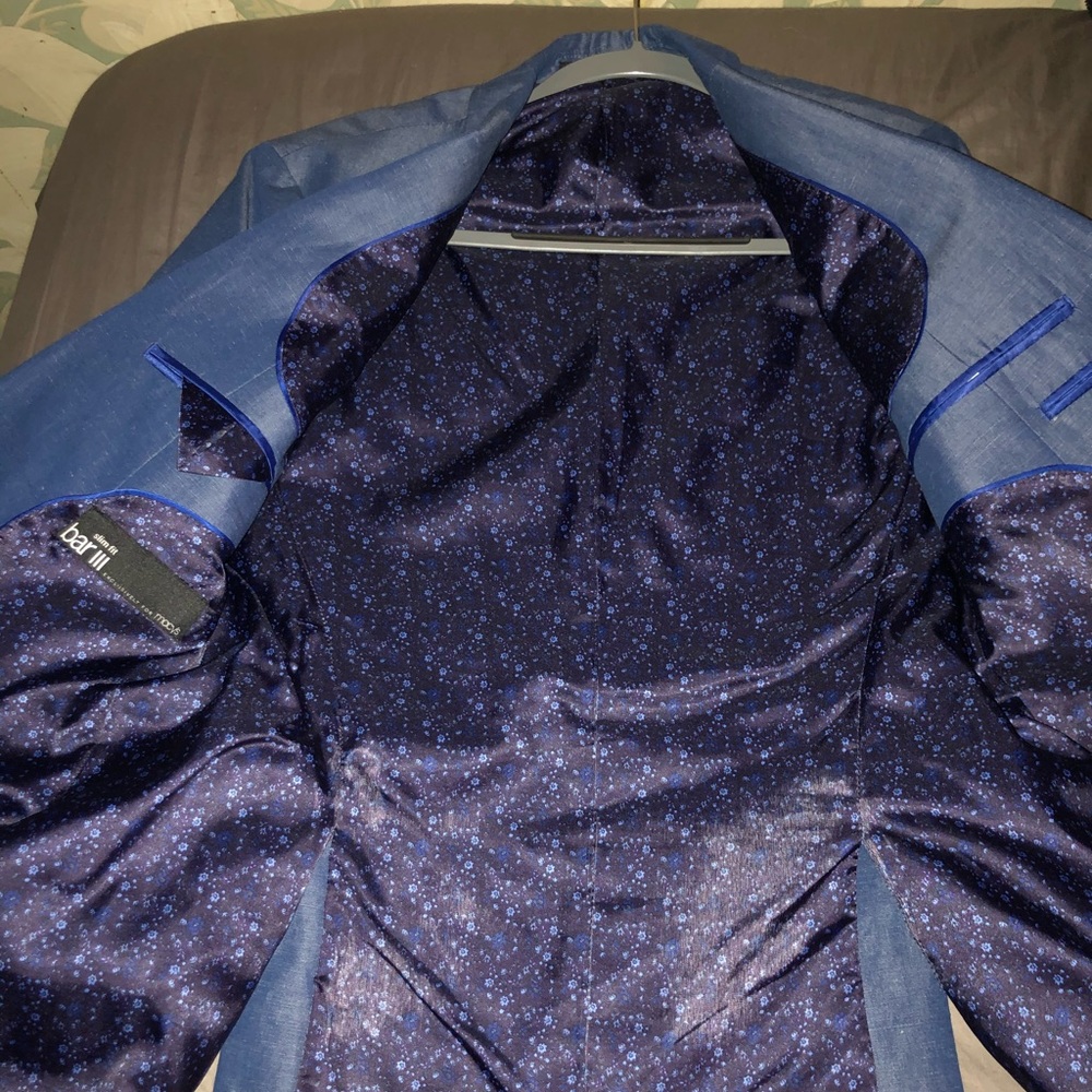Blazer - Picture 2 of 7